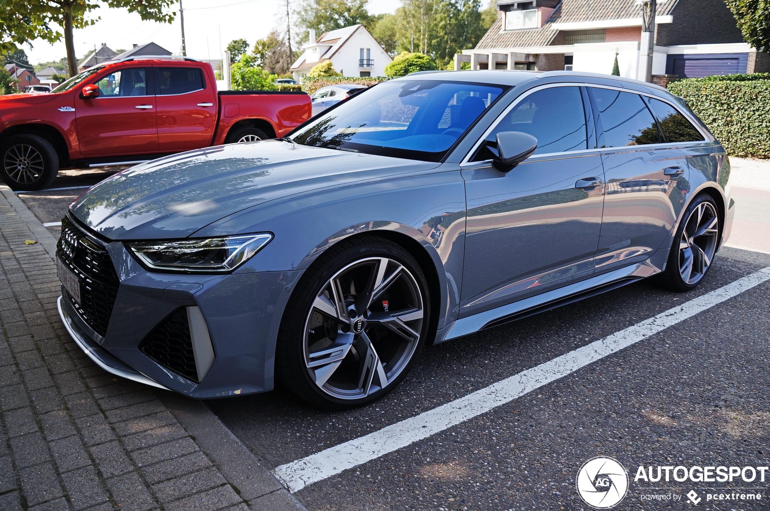 Audi RS6 Avant C8