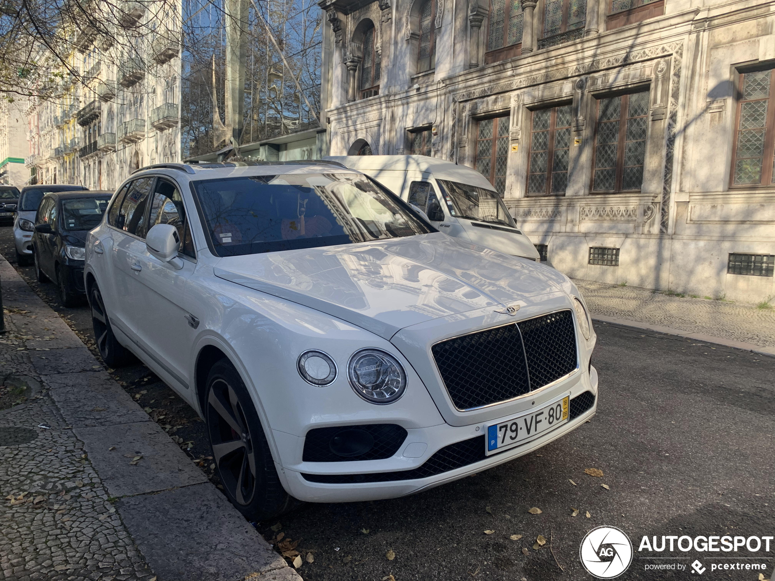 Bentley Bentayga V8