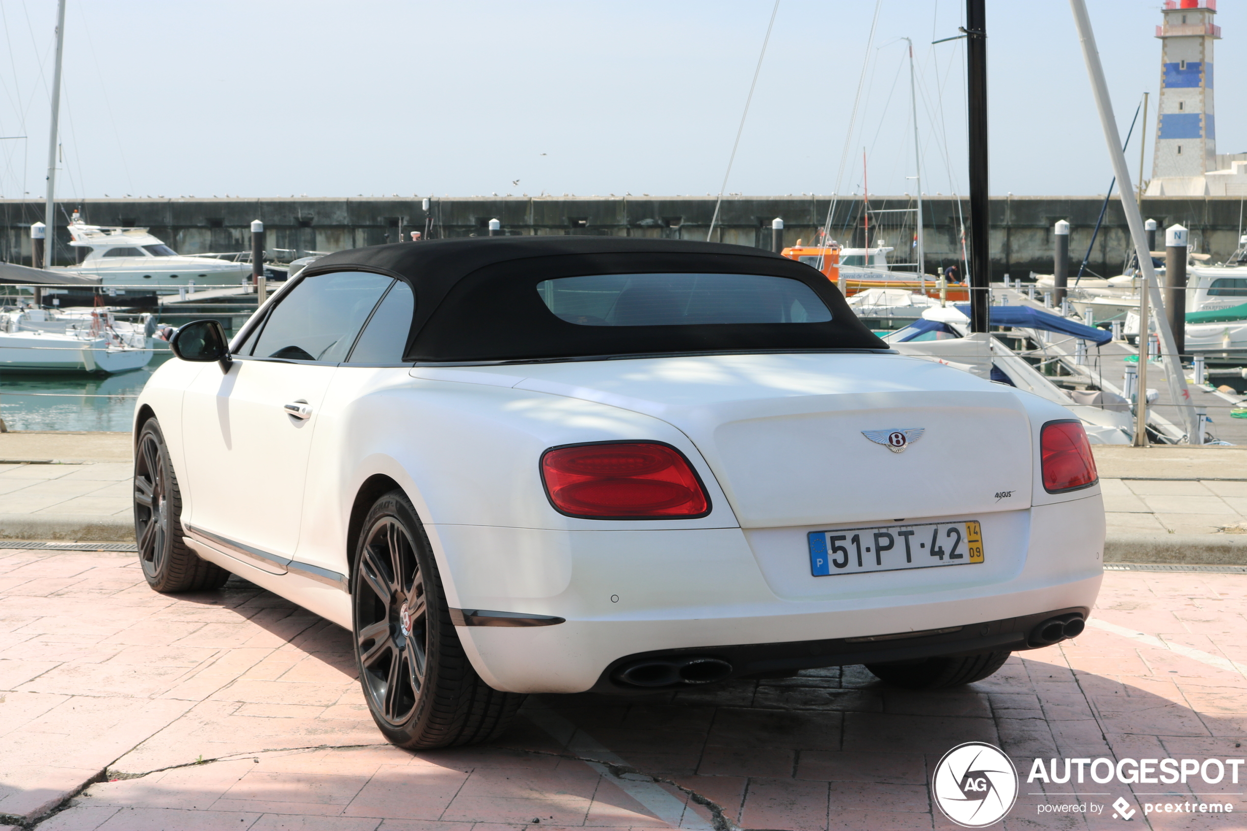 Bentley Continental GTC V8