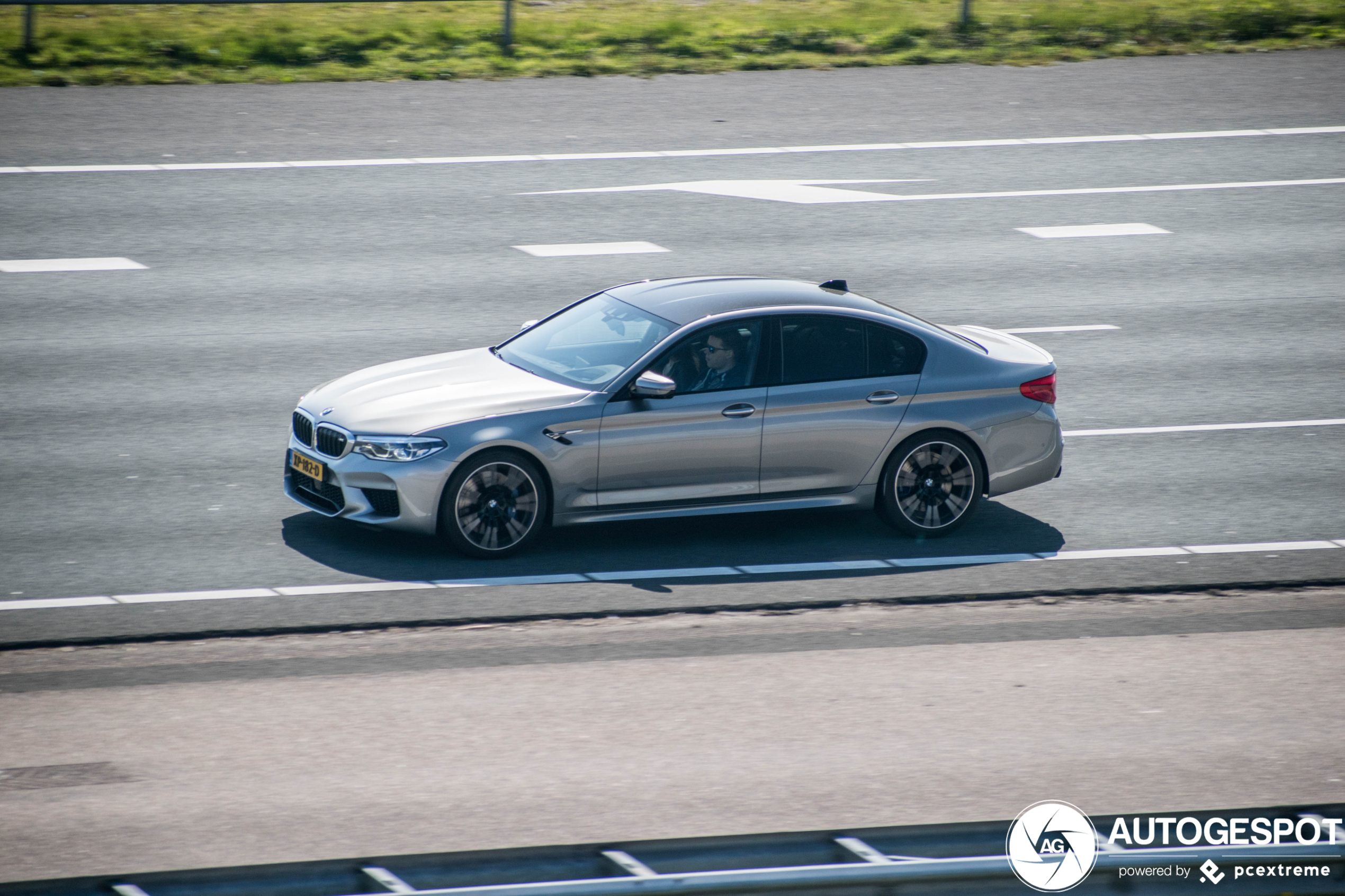 BMW M5 F90