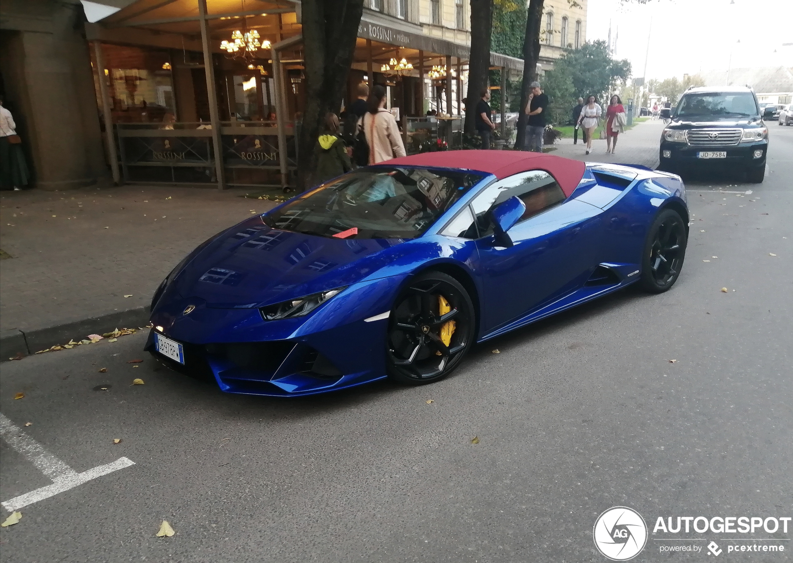 Lamborghini Huracán LP640-4 EVO Spyder