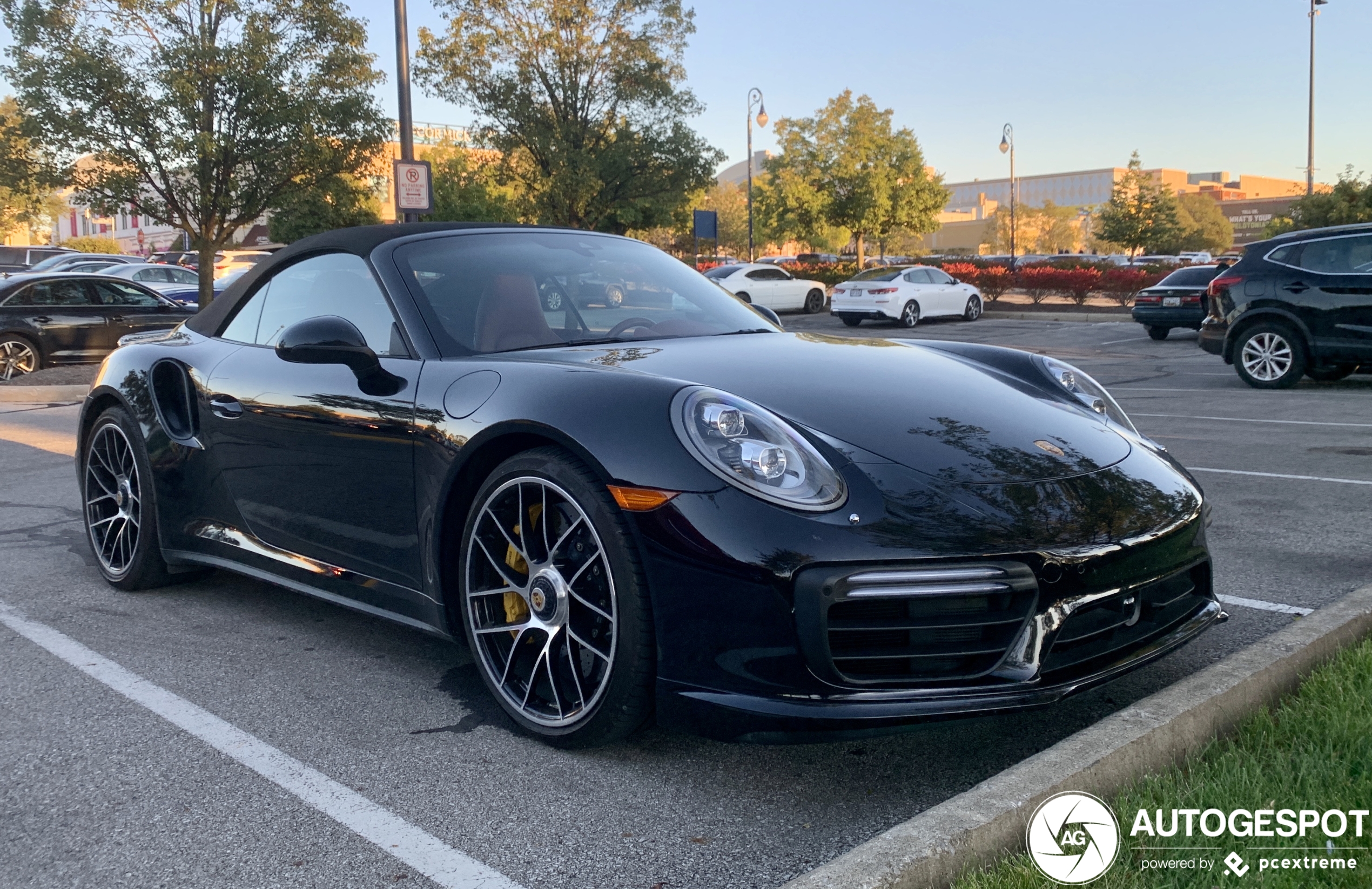 Porsche 991 Turbo S Cabriolet MkII