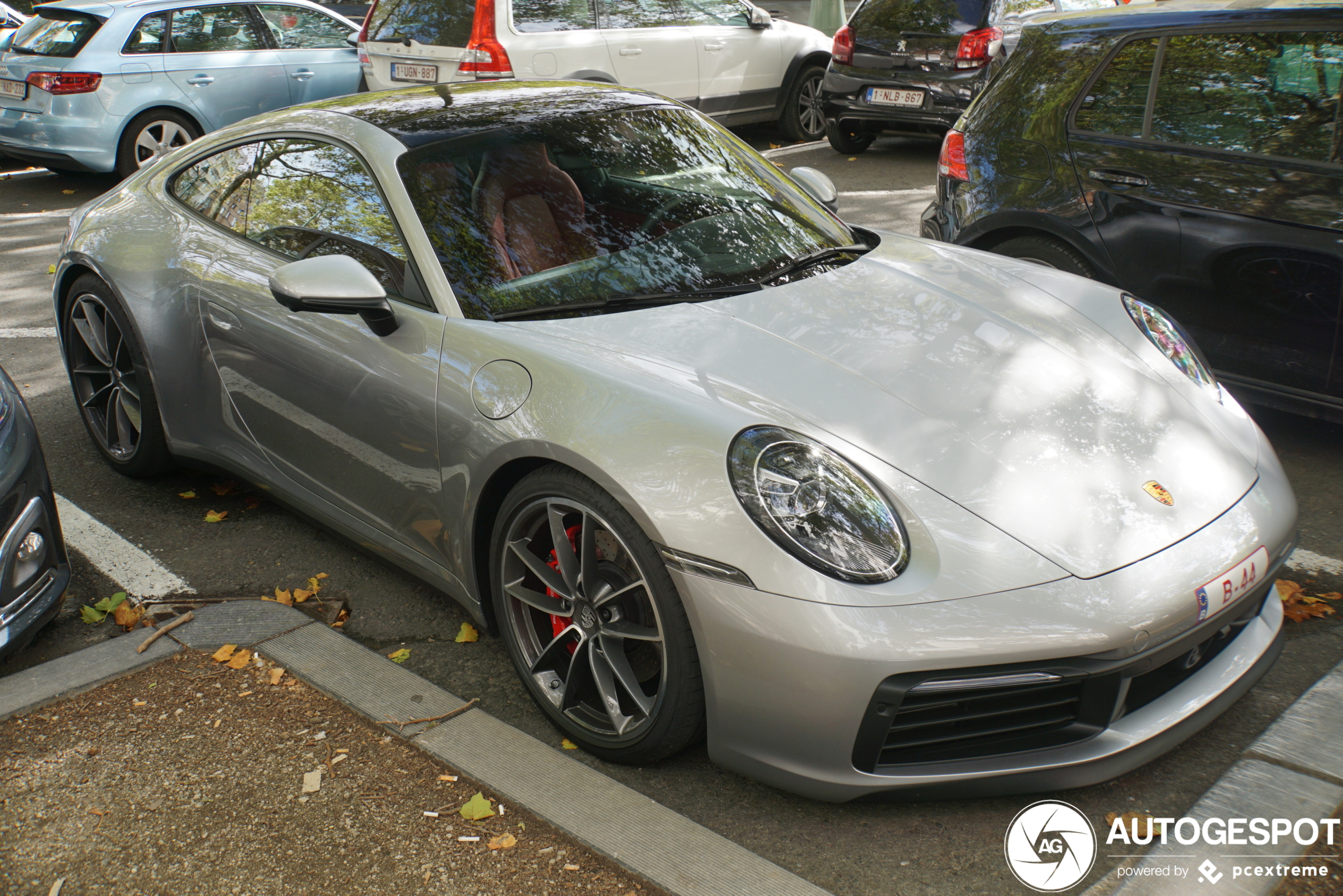 Porsche 992 Carrera 4S