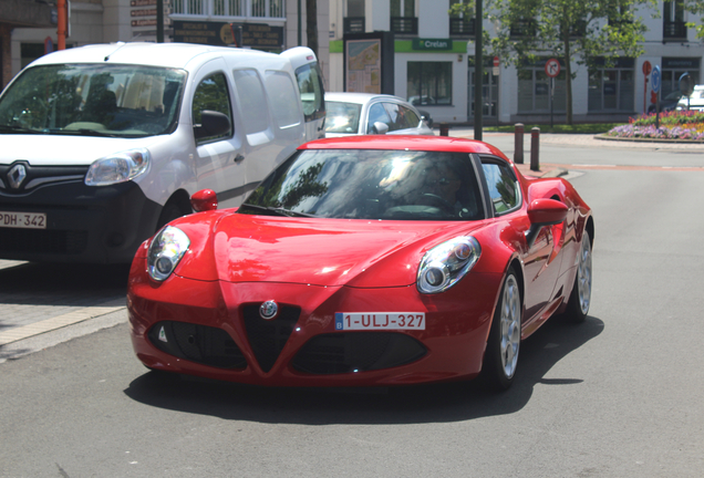 Alfa Romeo 4C Coupé