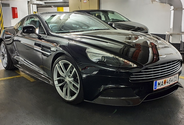 Aston Martin Vanquish 2013