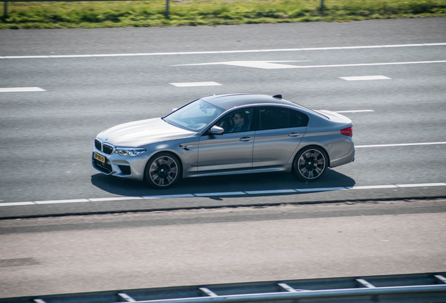 BMW M5 F90