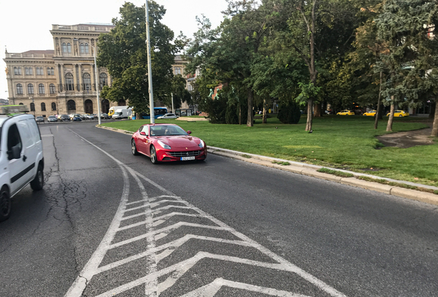 Ferrari FF