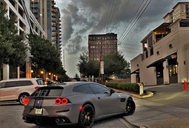 Ferrari GTC4Lusso