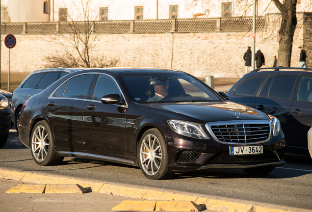 Mercedes-Benz S 63 AMG V222