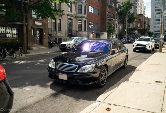 Mercedes-Benz S 65 AMG W220