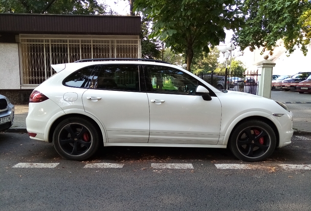 Porsche 958 Cayenne GTS