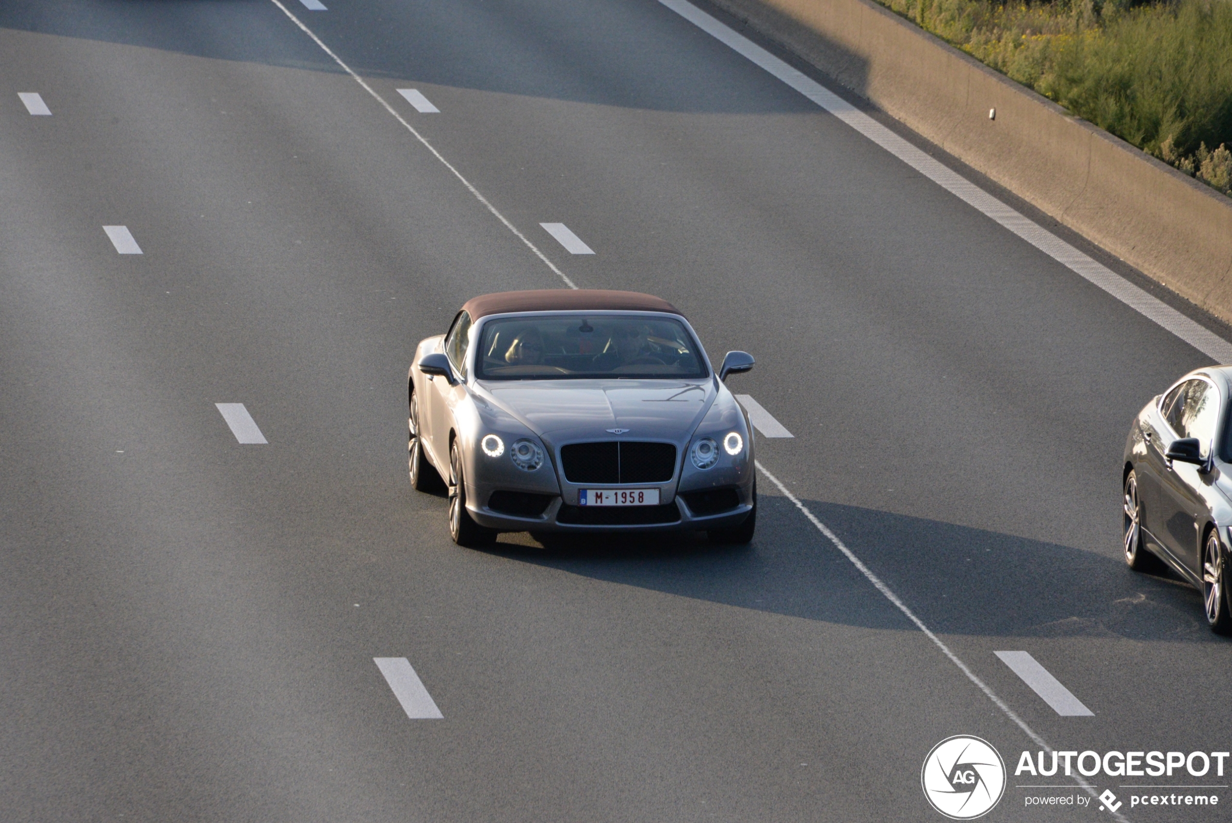 Bentley Continental GTC V8