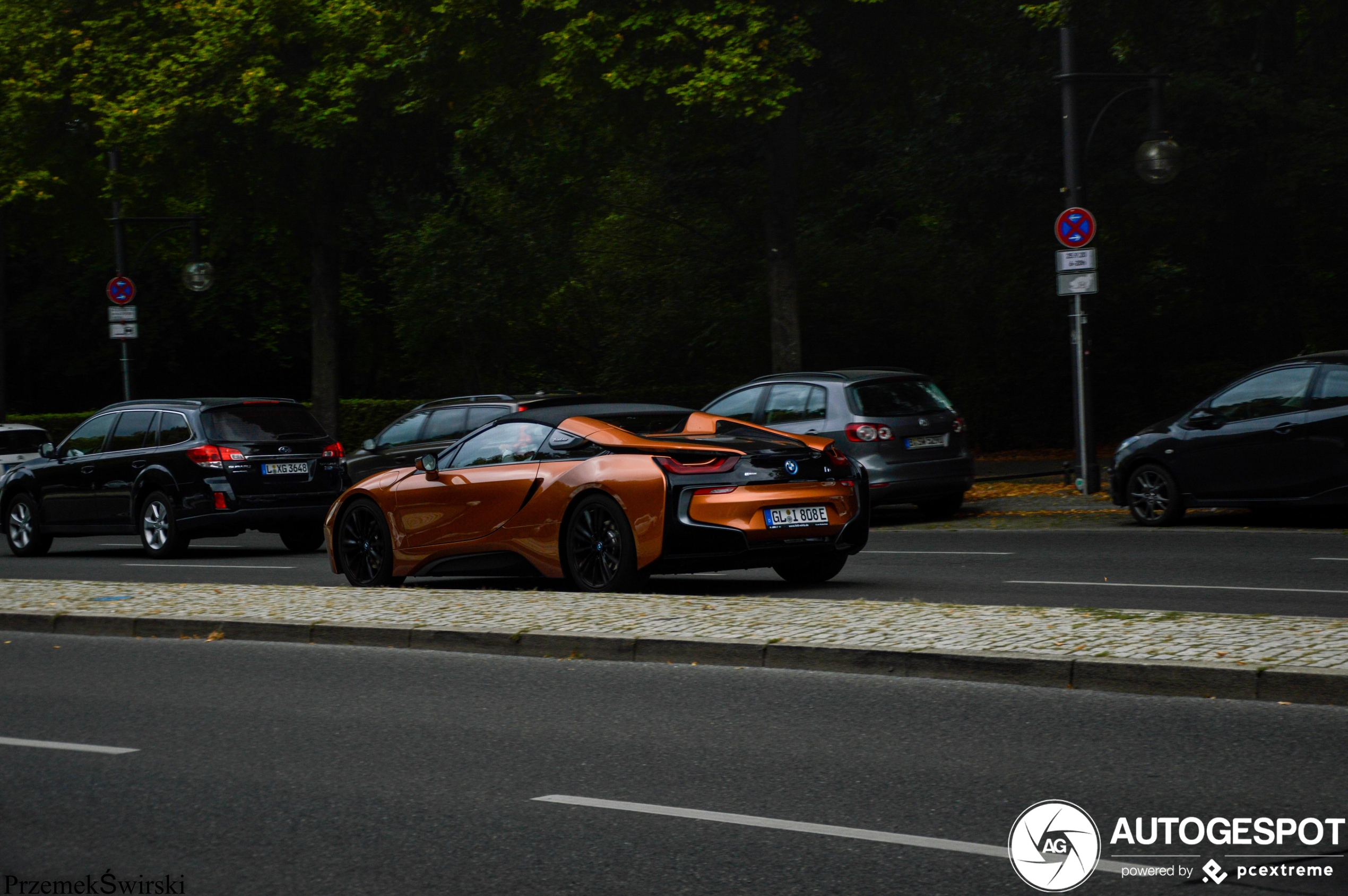 BMW i8 Roadster