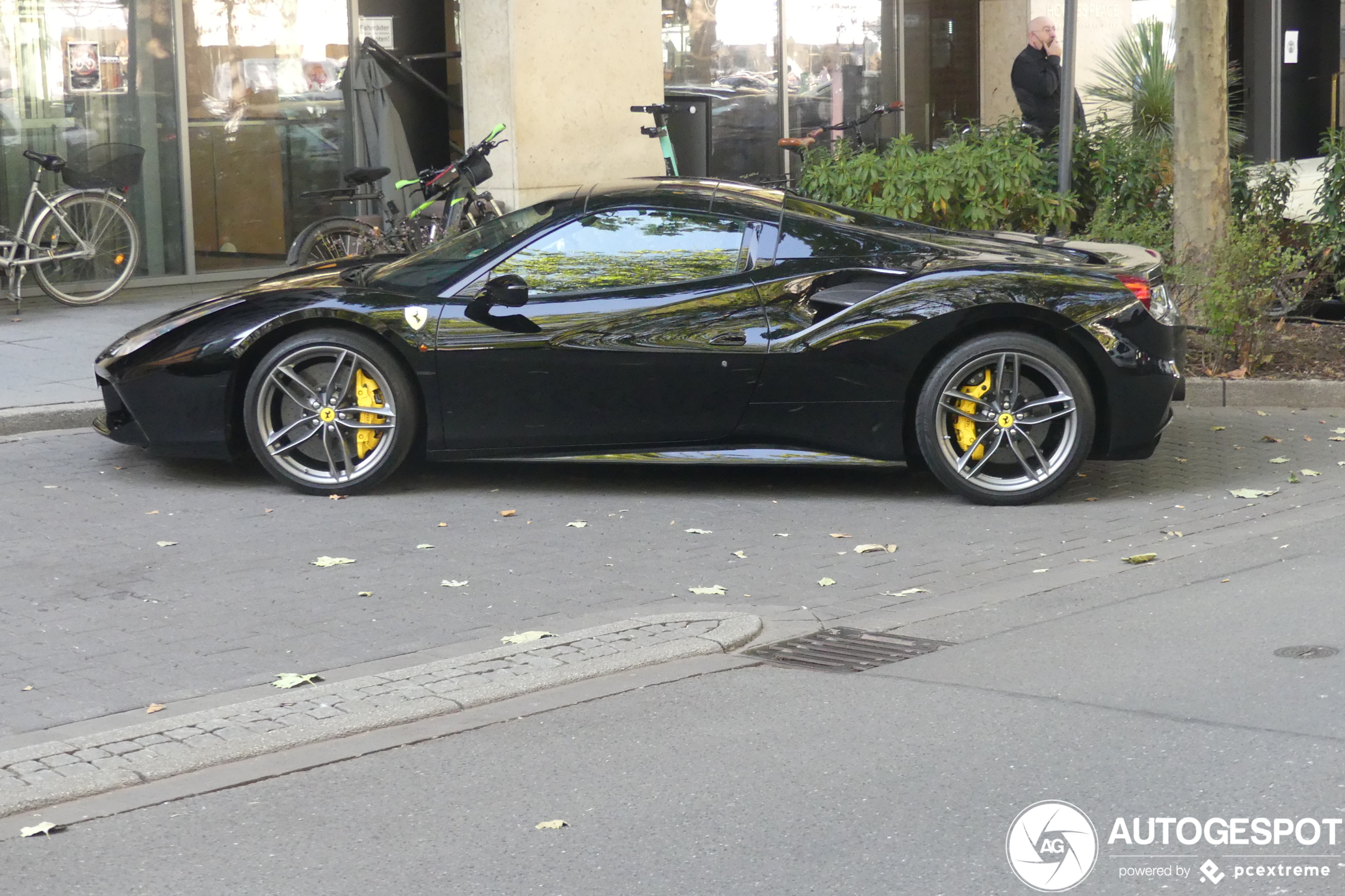 Ferrari 488 Spider