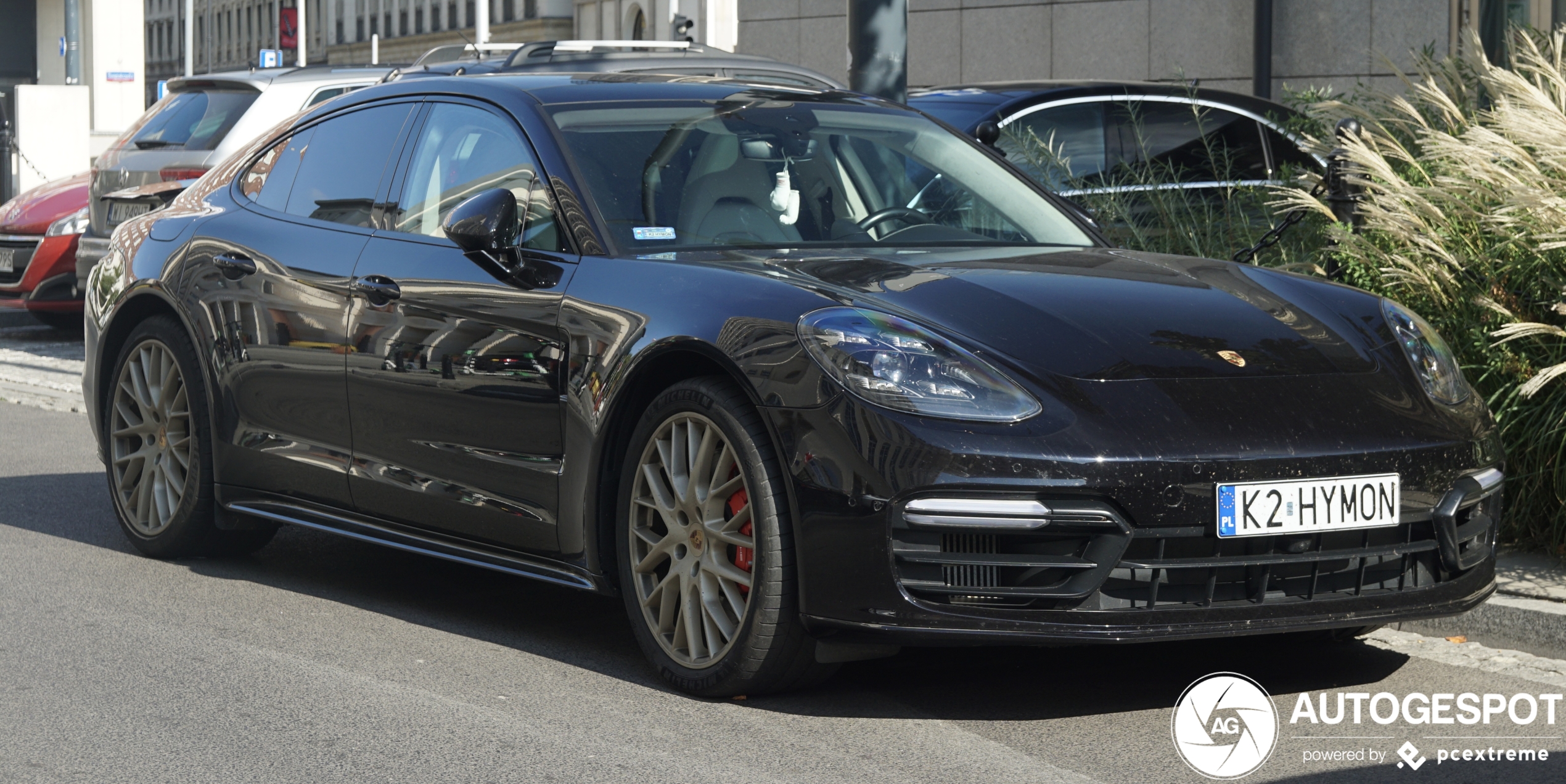 Porsche 971 Panamera Turbo