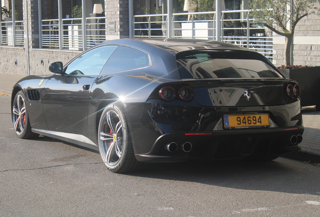 Ferrari GTC4Lusso