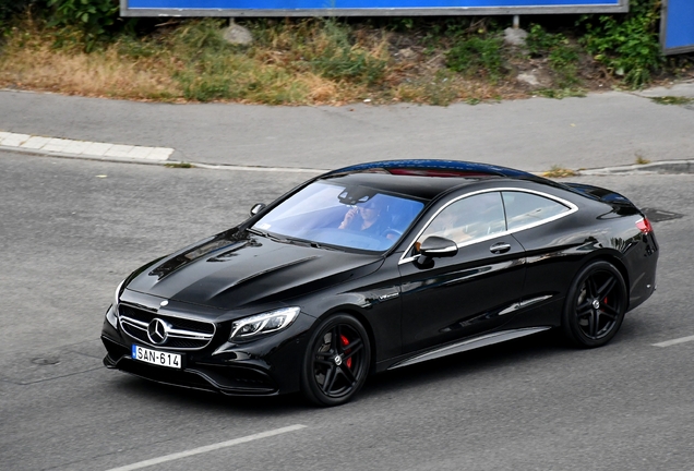 Mercedes-AMG S 63 Coupé C217