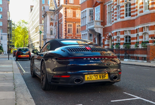 Porsche 992 Carrera 4S Cabriolet