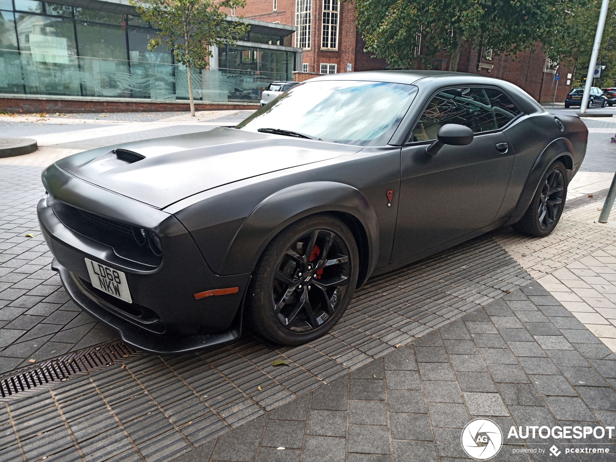 Dodge Challenger SRT Hellcat Widebody