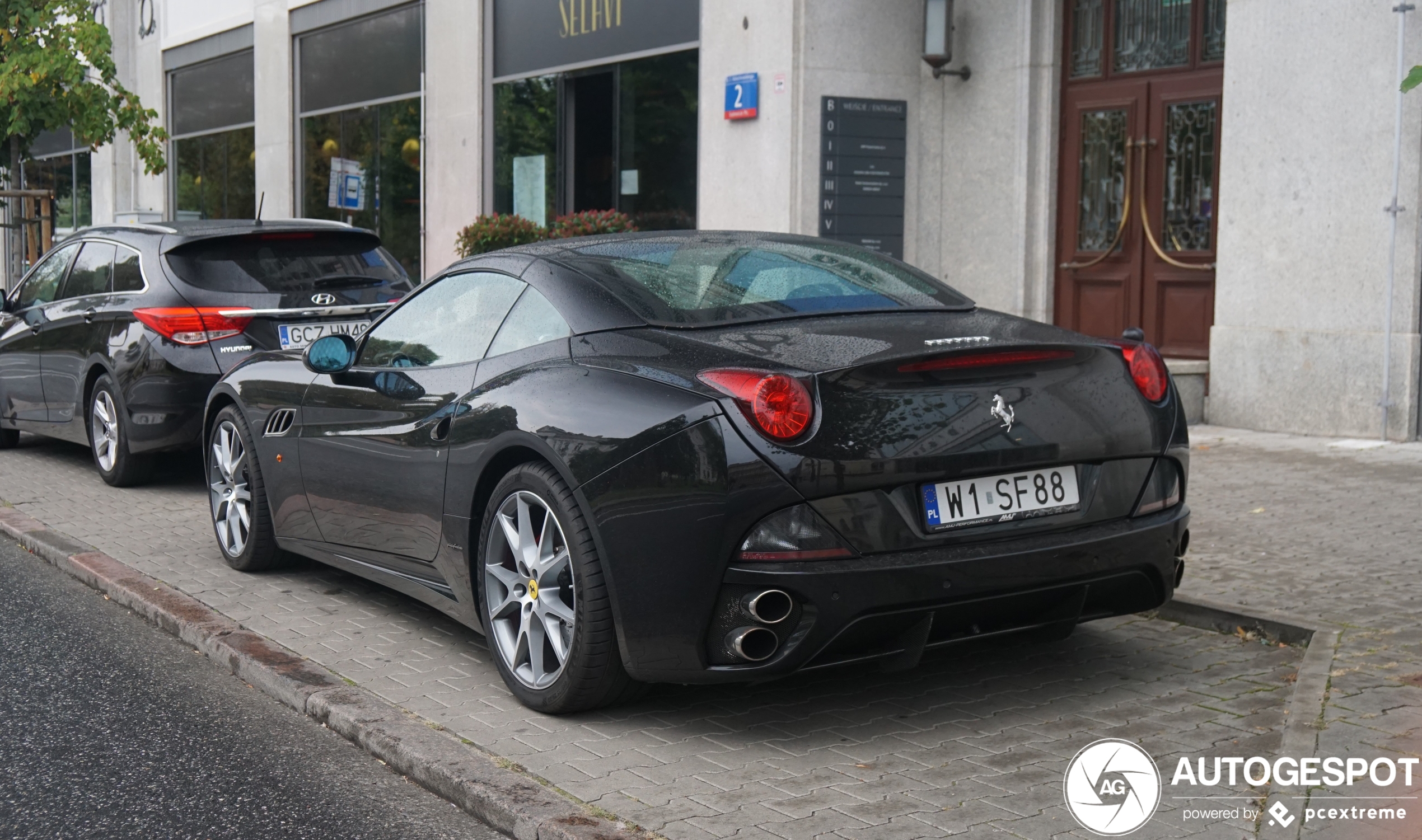 Ferrari California