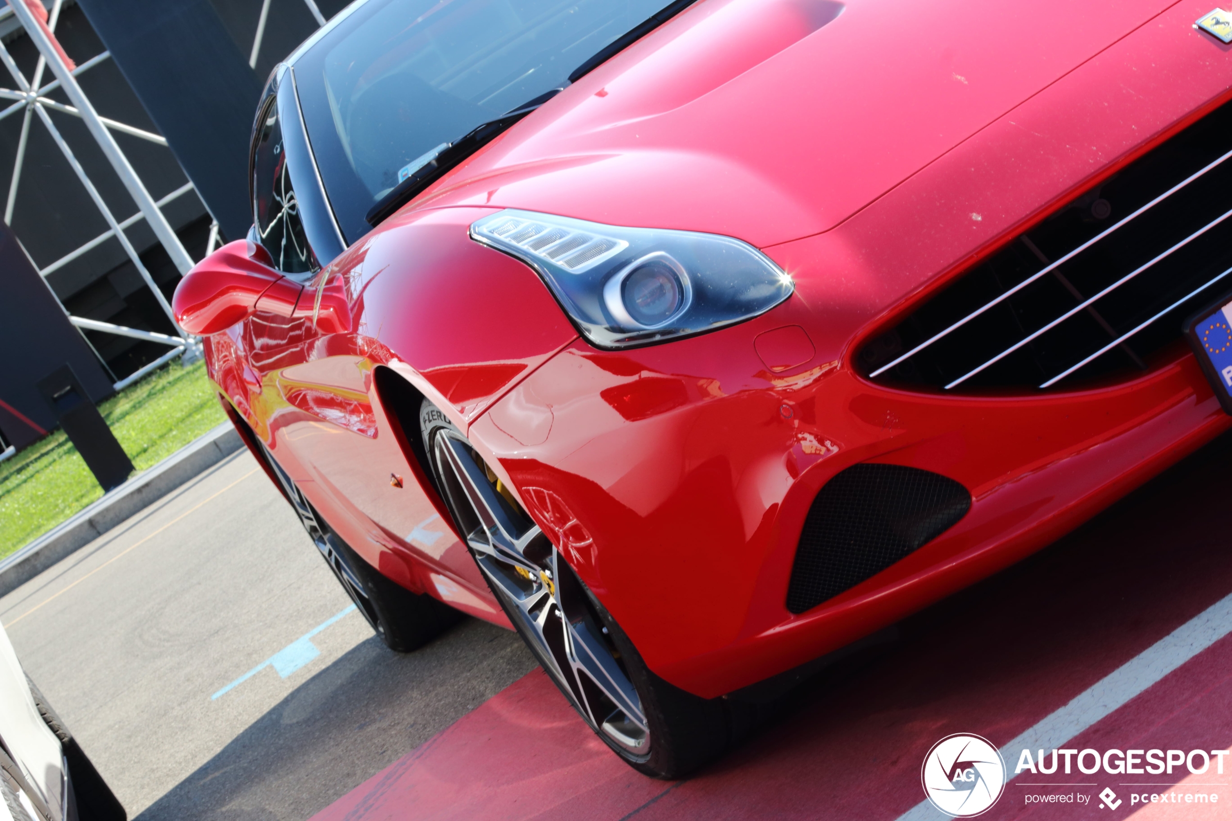 Ferrari California T