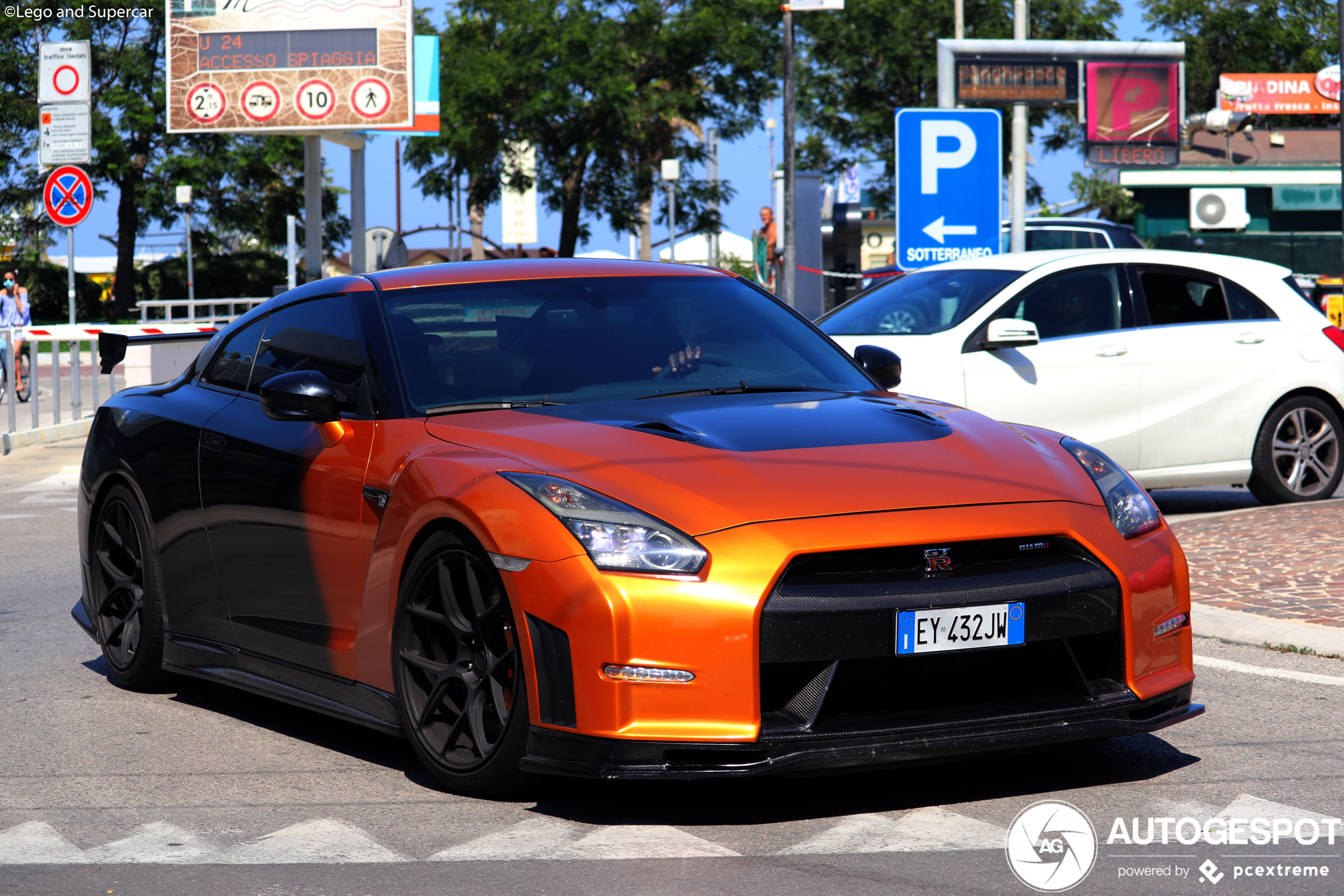 Nissan GT-R 2011 Nismo