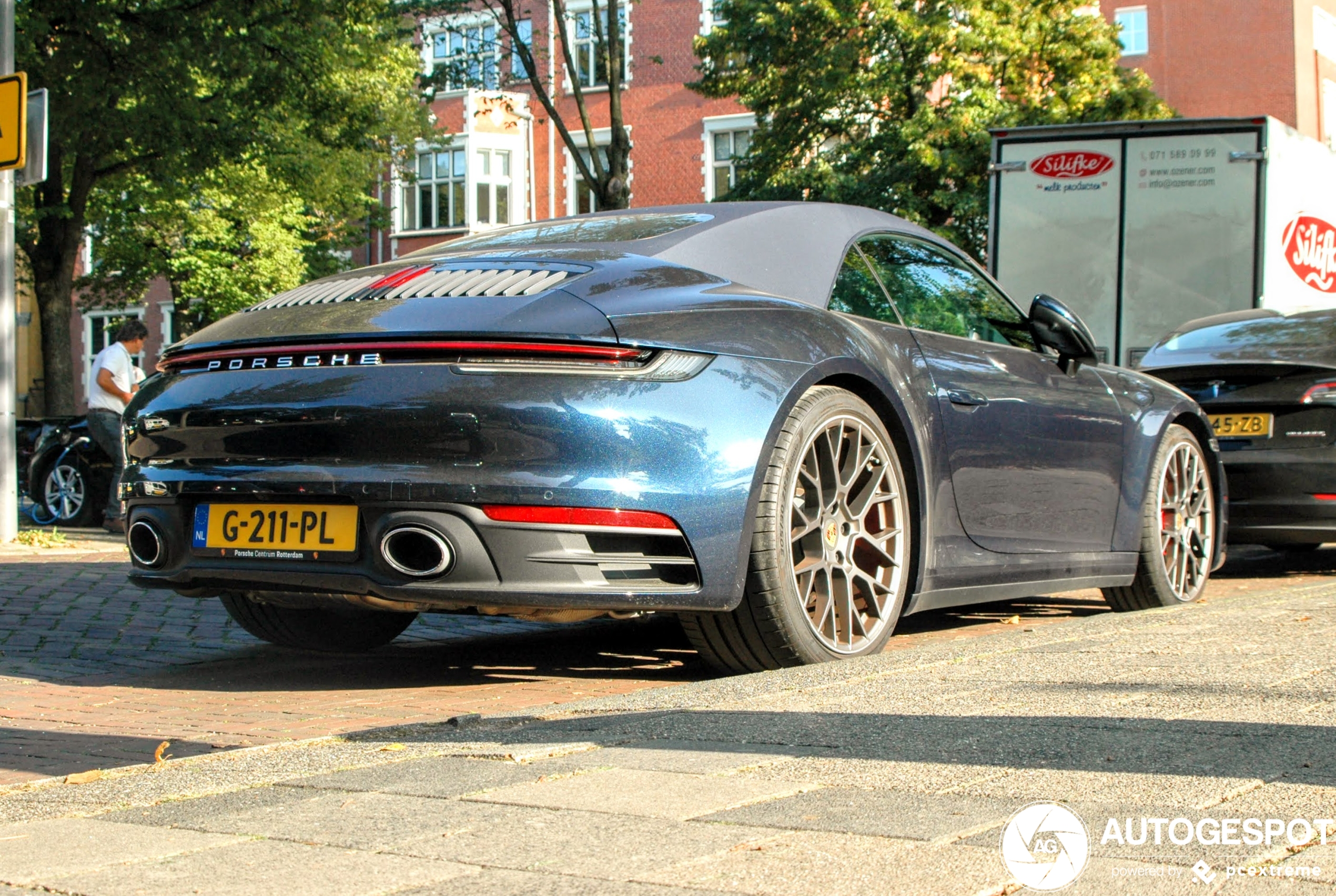 Porsche 992 Carrera 4S Cabriolet