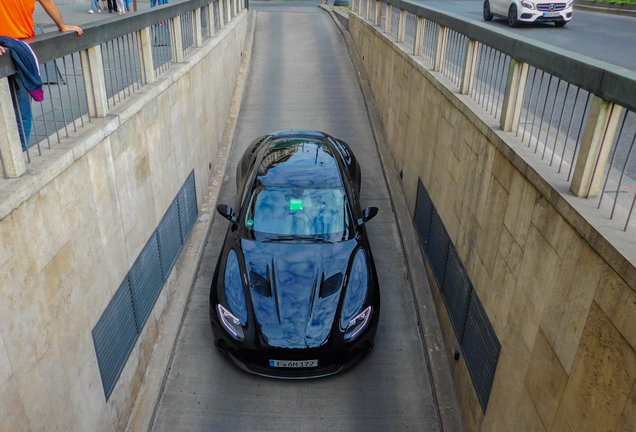 Aston Martin DBS Superleggera