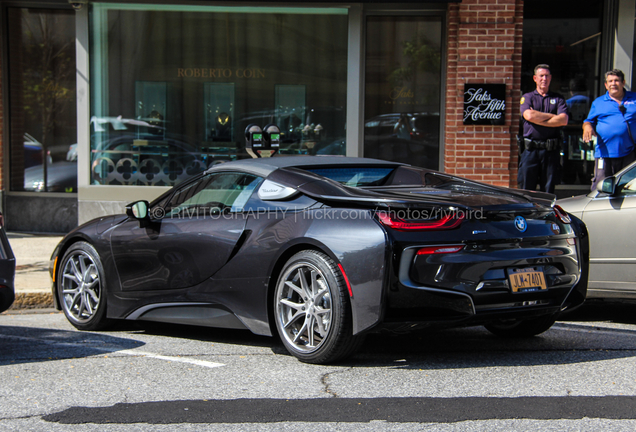 BMW i8 Roadster