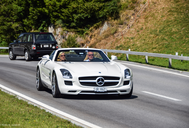 Mercedes-Benz SLS AMG Roadster