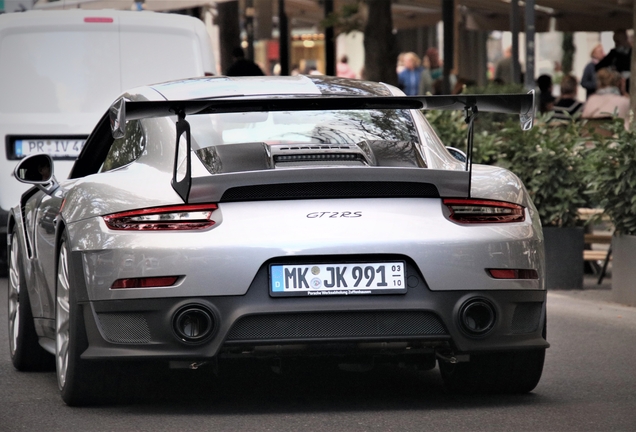 Porsche 991 GT2 RS Weissach Package