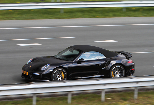 Porsche 991 Turbo S Cabriolet MkII