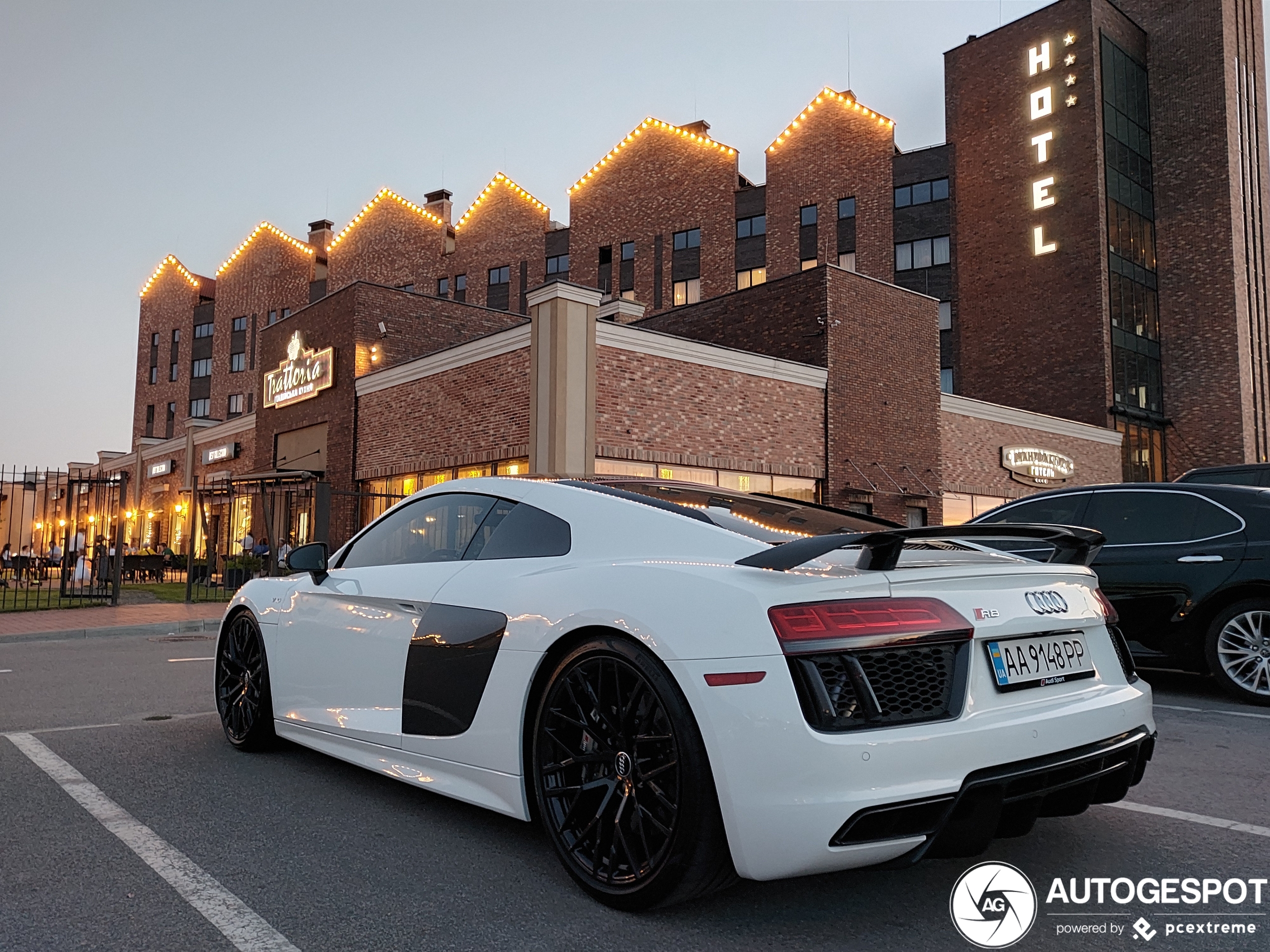 Audi R8 V10 Plus 2015