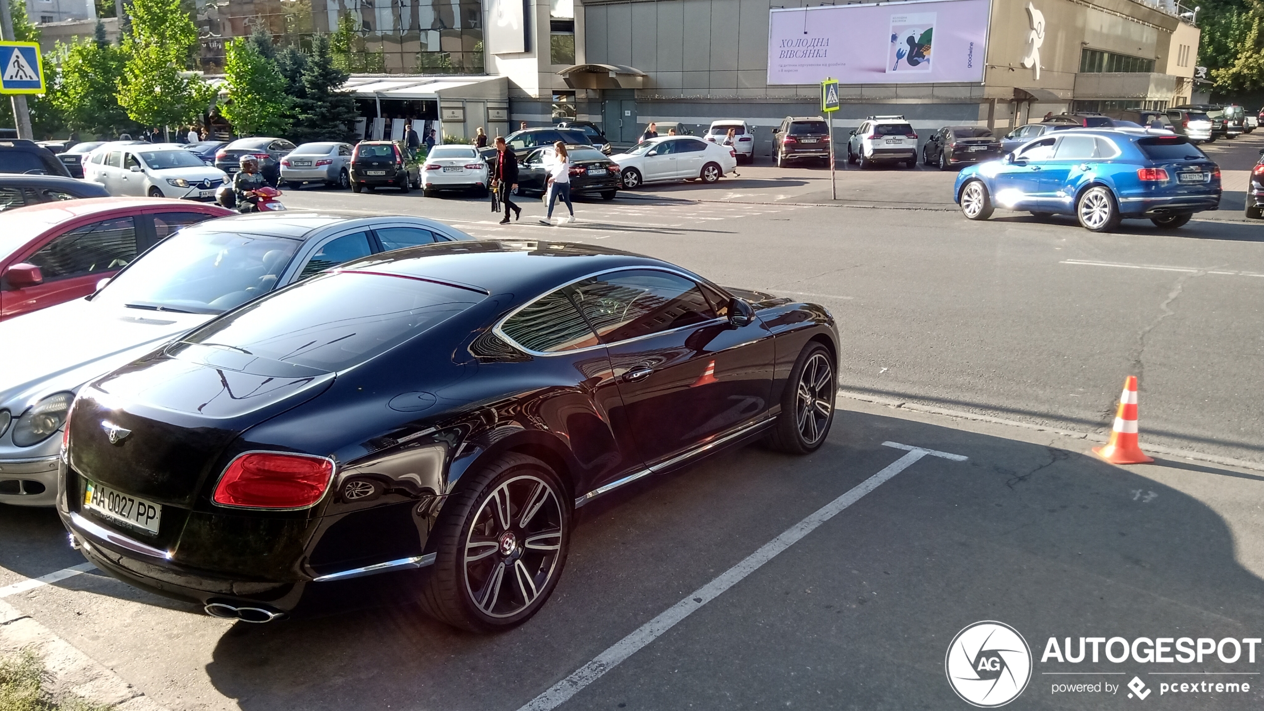 Bentley Continental GT V8