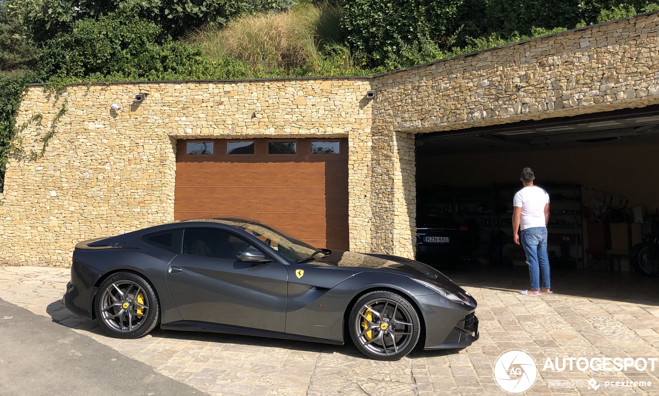 Ferrari F12berlinetta