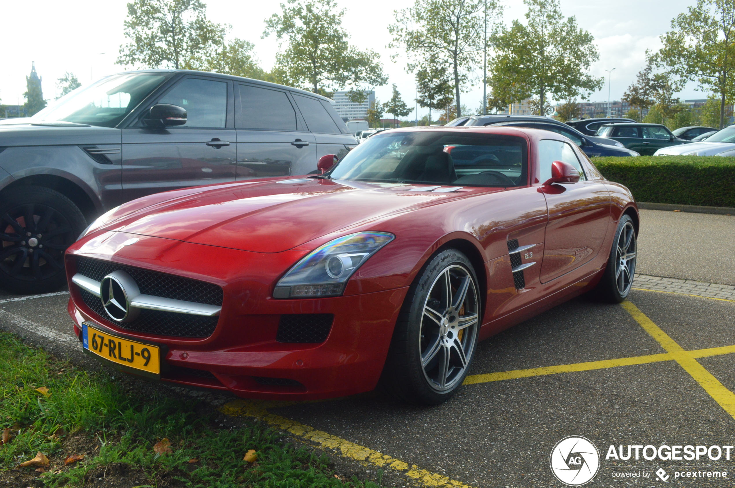 Mercedes-Benz SLS AMG