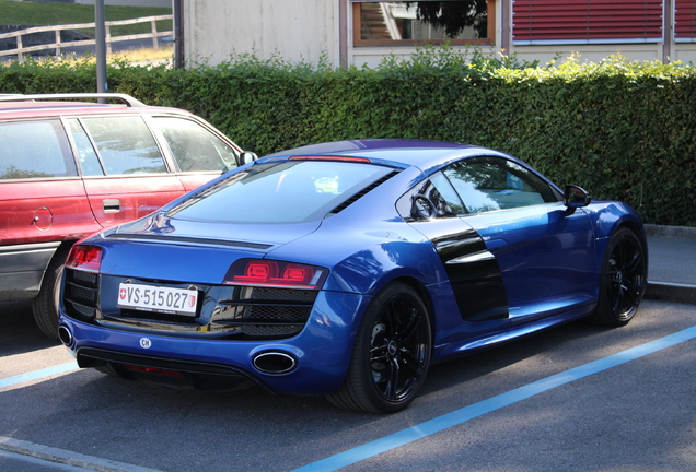 Audi R8 V10