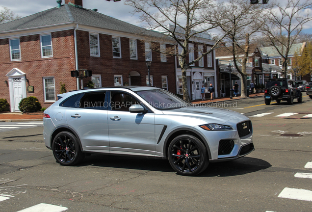 Jaguar F-PACE SVR