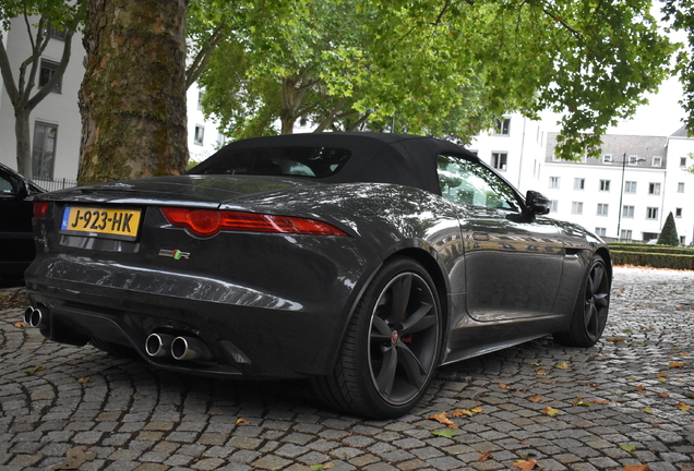 Jaguar F-TYPE R AWD Convertible