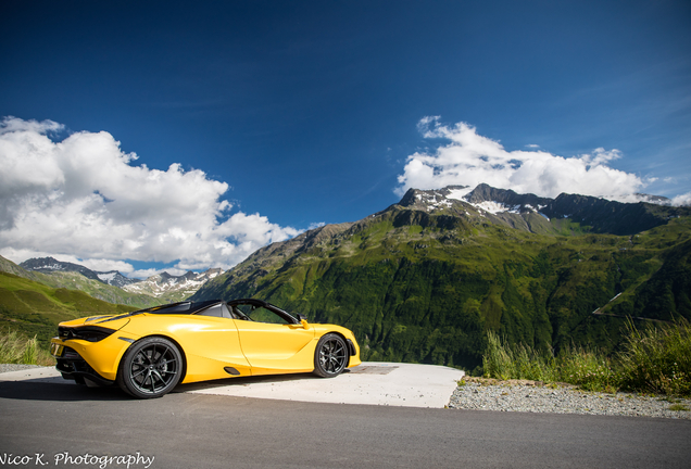 McLaren 720S Spider