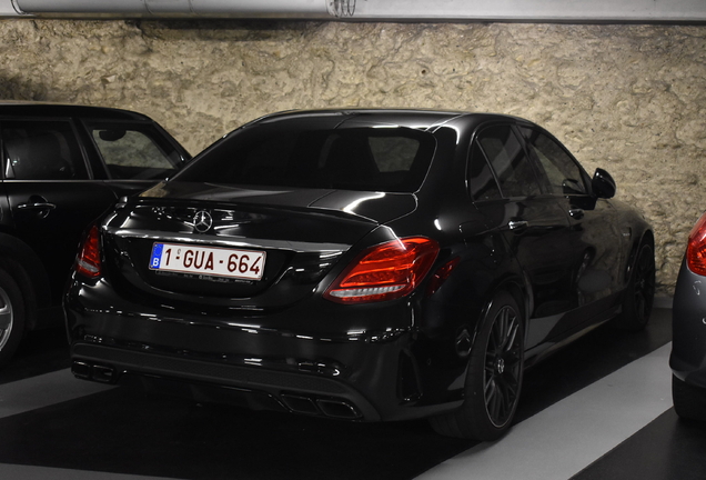 Mercedes-AMG C 63 S W205