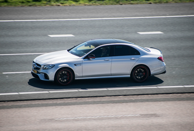 Mercedes-AMG E 63 S W213