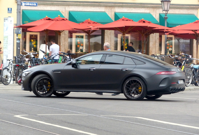 Mercedes-AMG GT 63 S X290