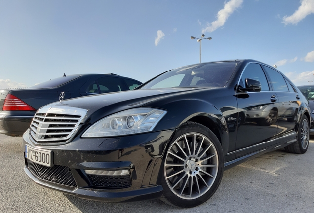 Mercedes-Benz S 63 AMG W221 2010