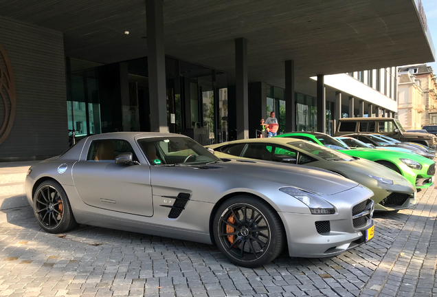 Mercedes-Benz SLS AMG GT