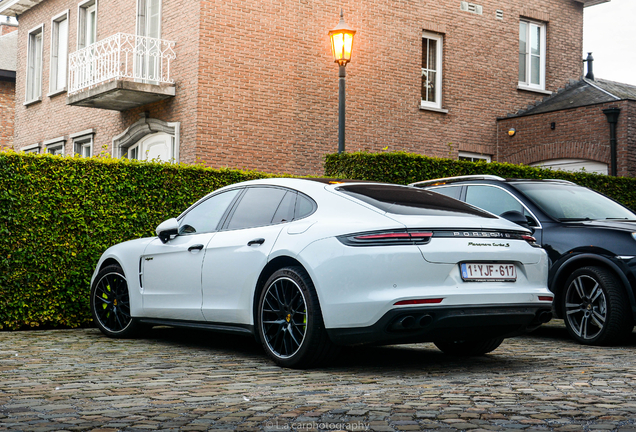 Porsche 971 Panamera Turbo S E-Hybrid