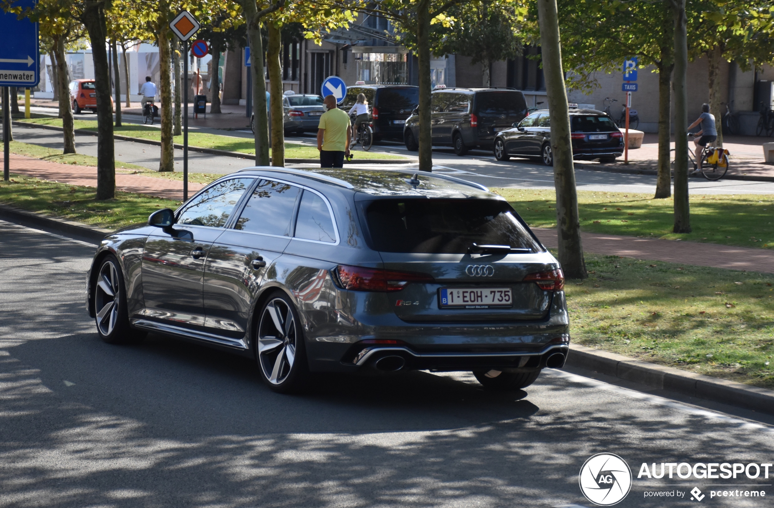 Audi RS4 Avant B9