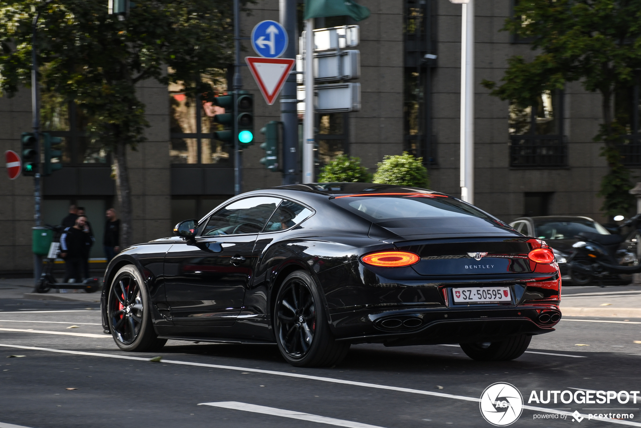 Bentley Continental GT V8 2020