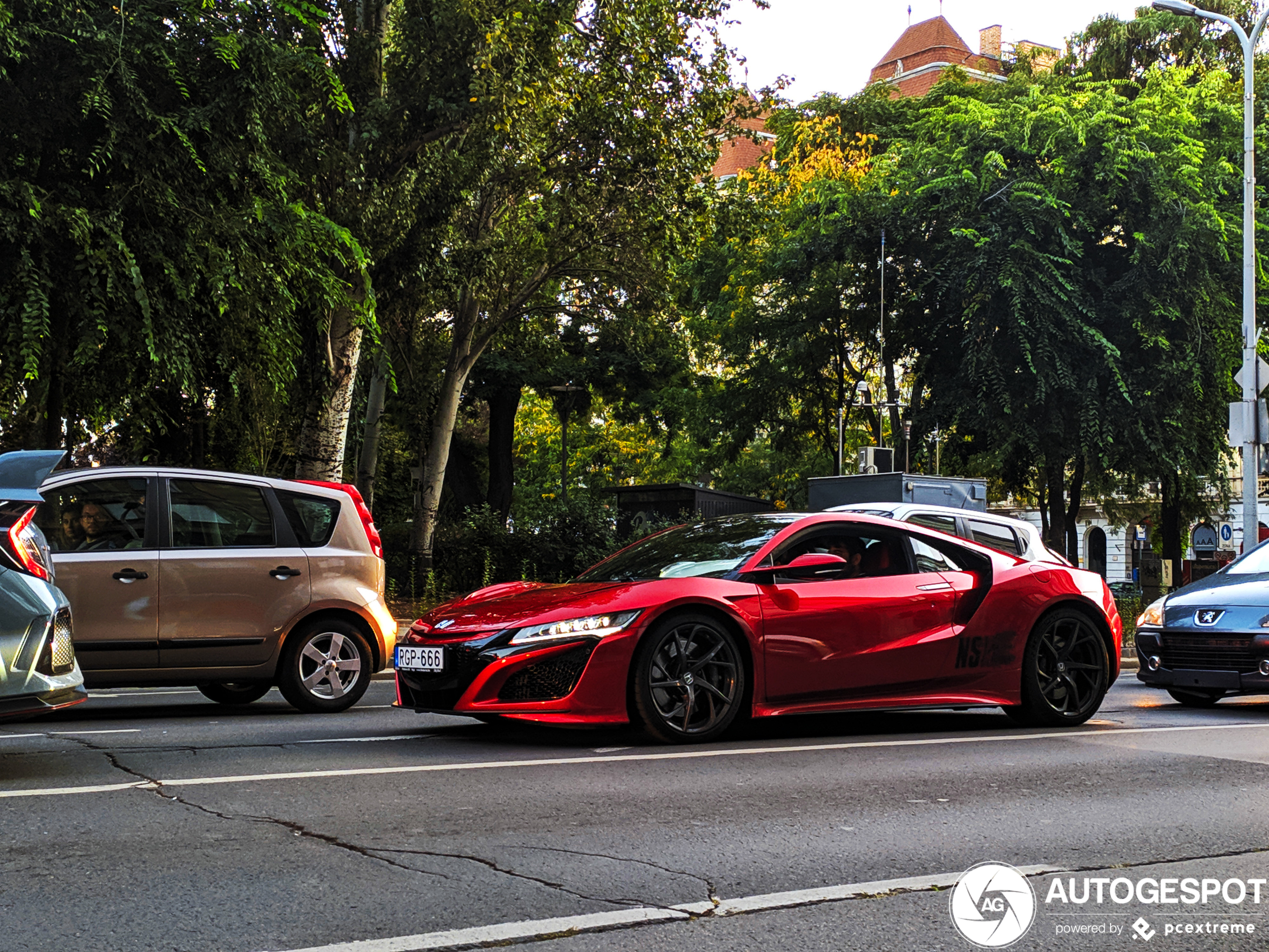 Honda trok de NSX weer strak en hier is het bewijs