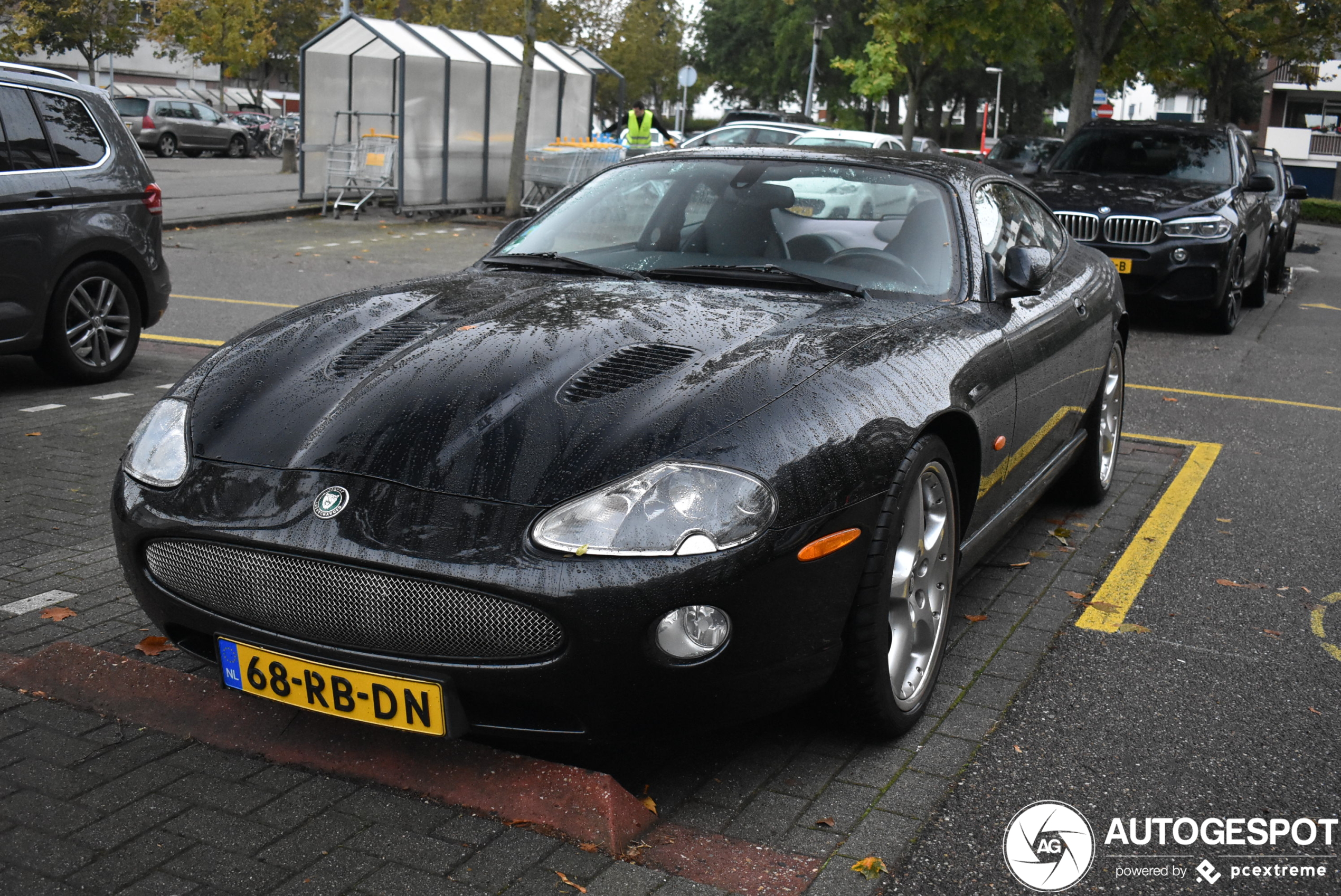 Jaguar XKR